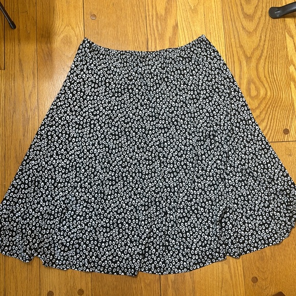 Christopher & Banks Womens XL Stretchy Skirt Black & White Elastic Waist - Picture 1 of 6